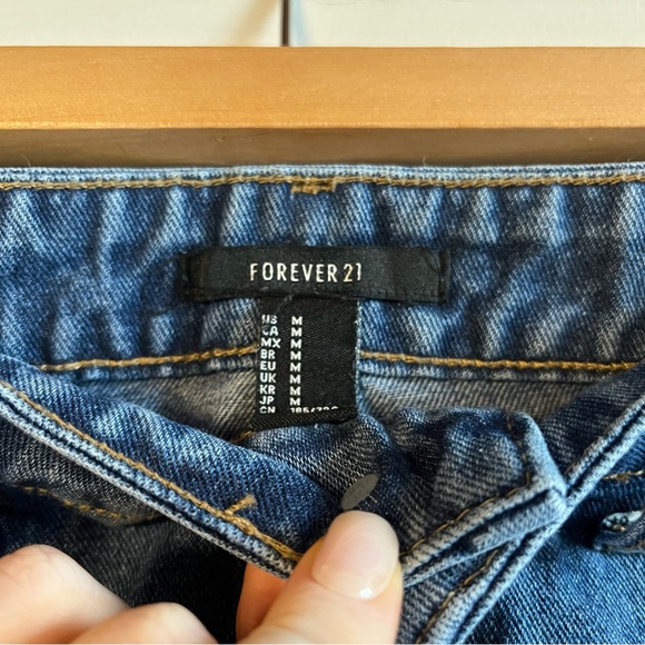Forever 21 Denim Skirt - Picture 3 of 5